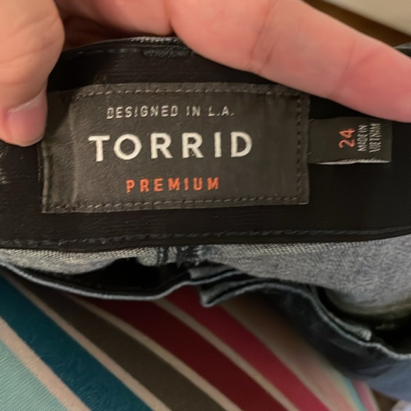 Torrid Bermuda Bombshell Skinny Shorts 2 for $25 - Picture 2 of 5